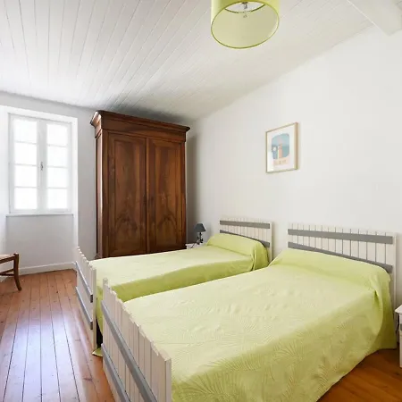 Maison De Village A Avec Garage, Cour, Salon Tv, 3 Chambres, Balcon Et Equipements Modernes - Fr-1-434-104 Σπίτι διακοπών Ars-en-Ré