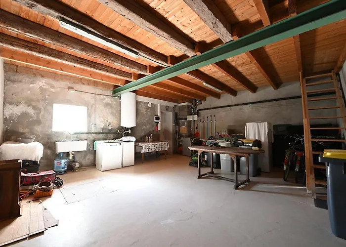 Maison De Village à Avec Garage, Cour, Salon Tv, 3 Chambres, Balcon Et équipements Modernes - Fr-1-434-104 Сasa de vacaciones